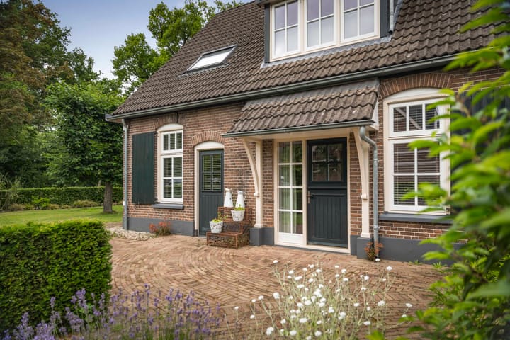 Foto 79 van Burgemeester van der Feltzweg 98