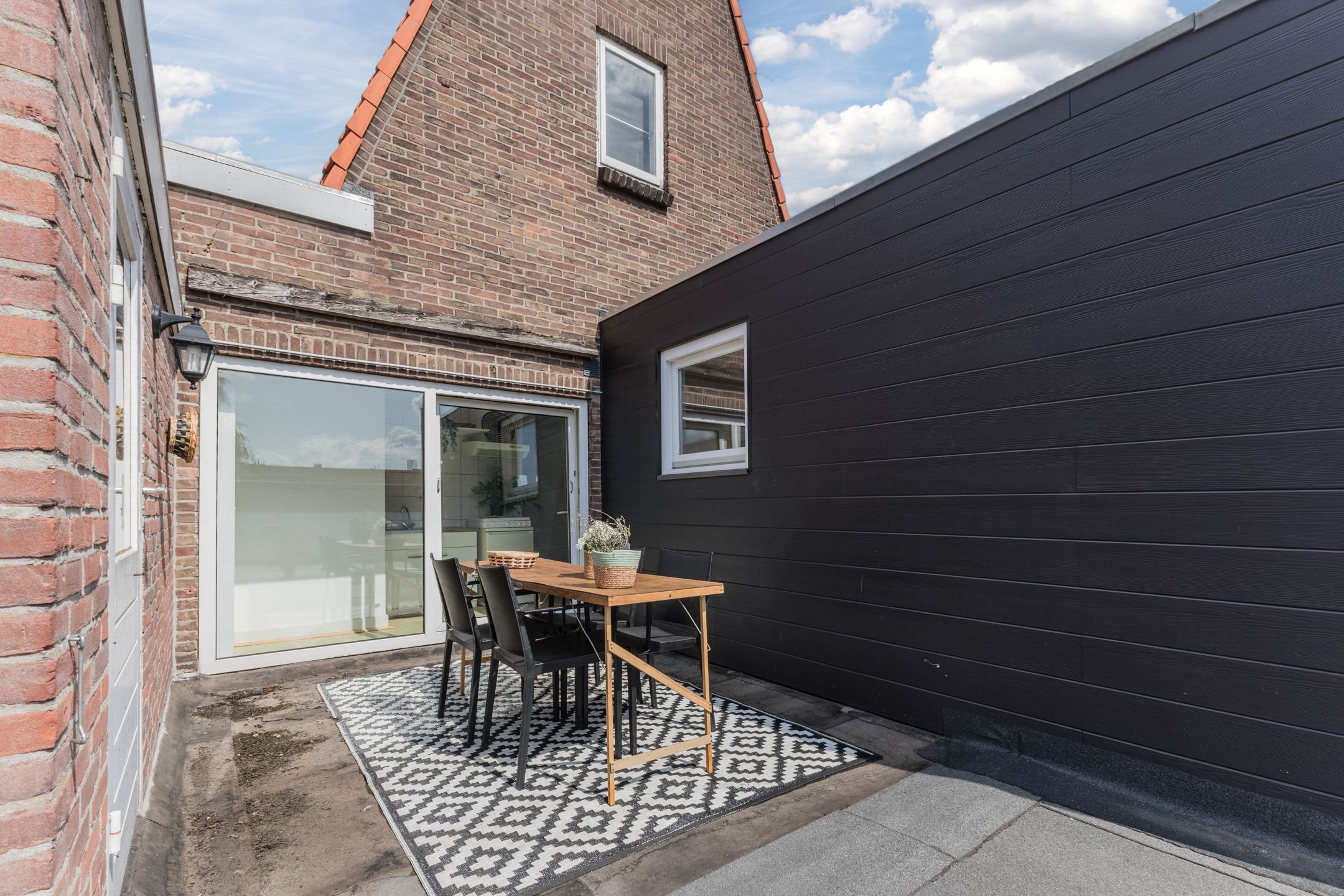 Foto 18 van Pastoor van Arslaan 5-A