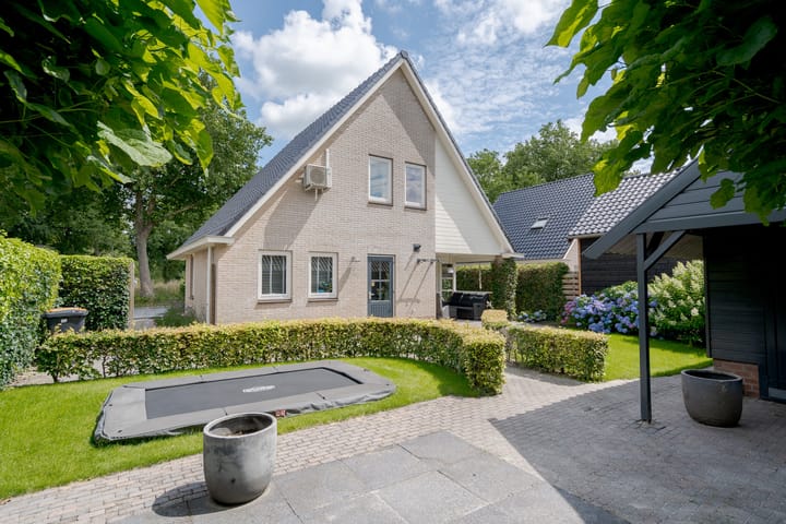 Foto 2 van Roessinghkamplaan 16