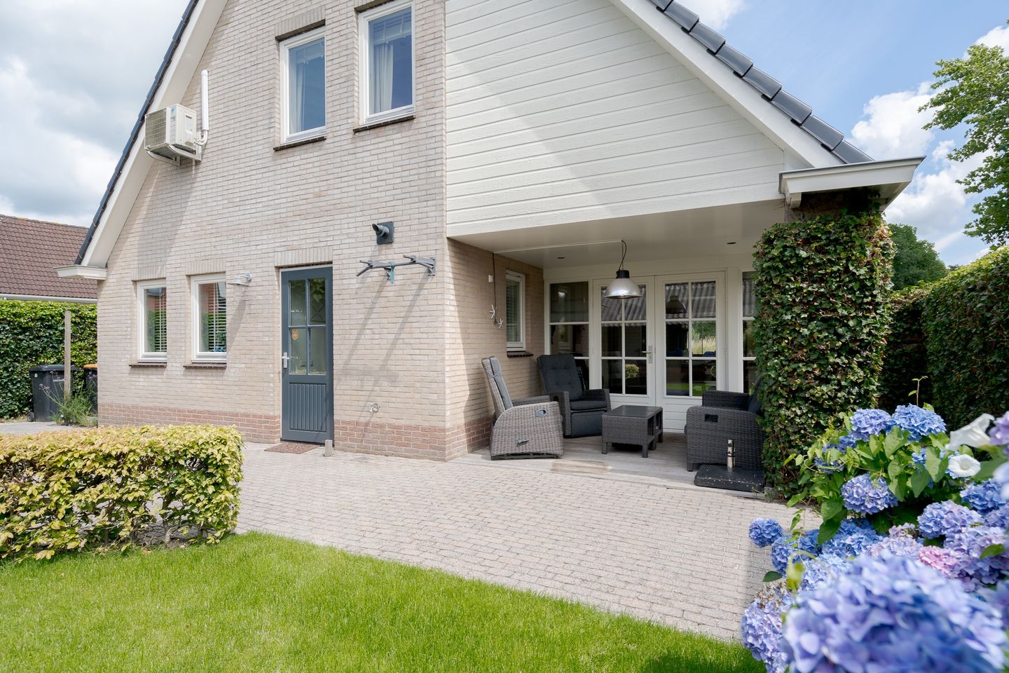 Foto 44 van Roessinghkamplaan 16