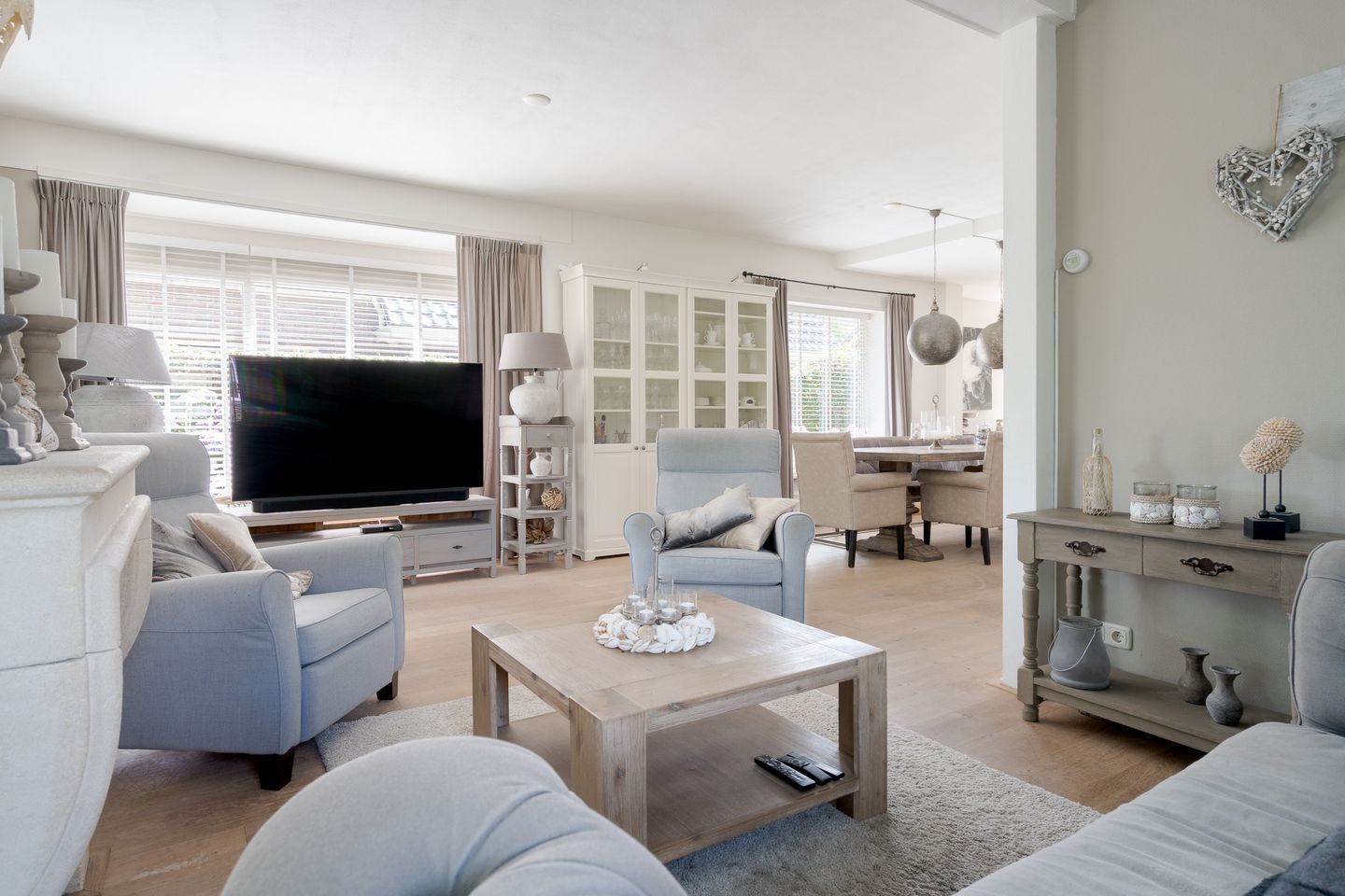 Foto 10 van Roessinghkamplaan 16