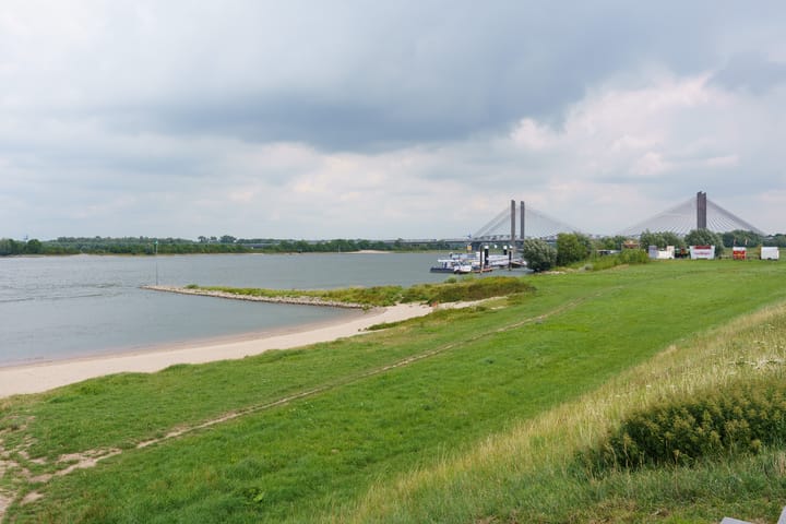 Foto 64 van de Laeck 16-C