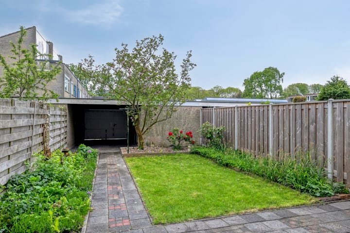 Photo 20 of Kometenstraat 38