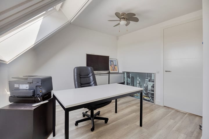 Foto 28 van Karel van Ginkelstraat 6