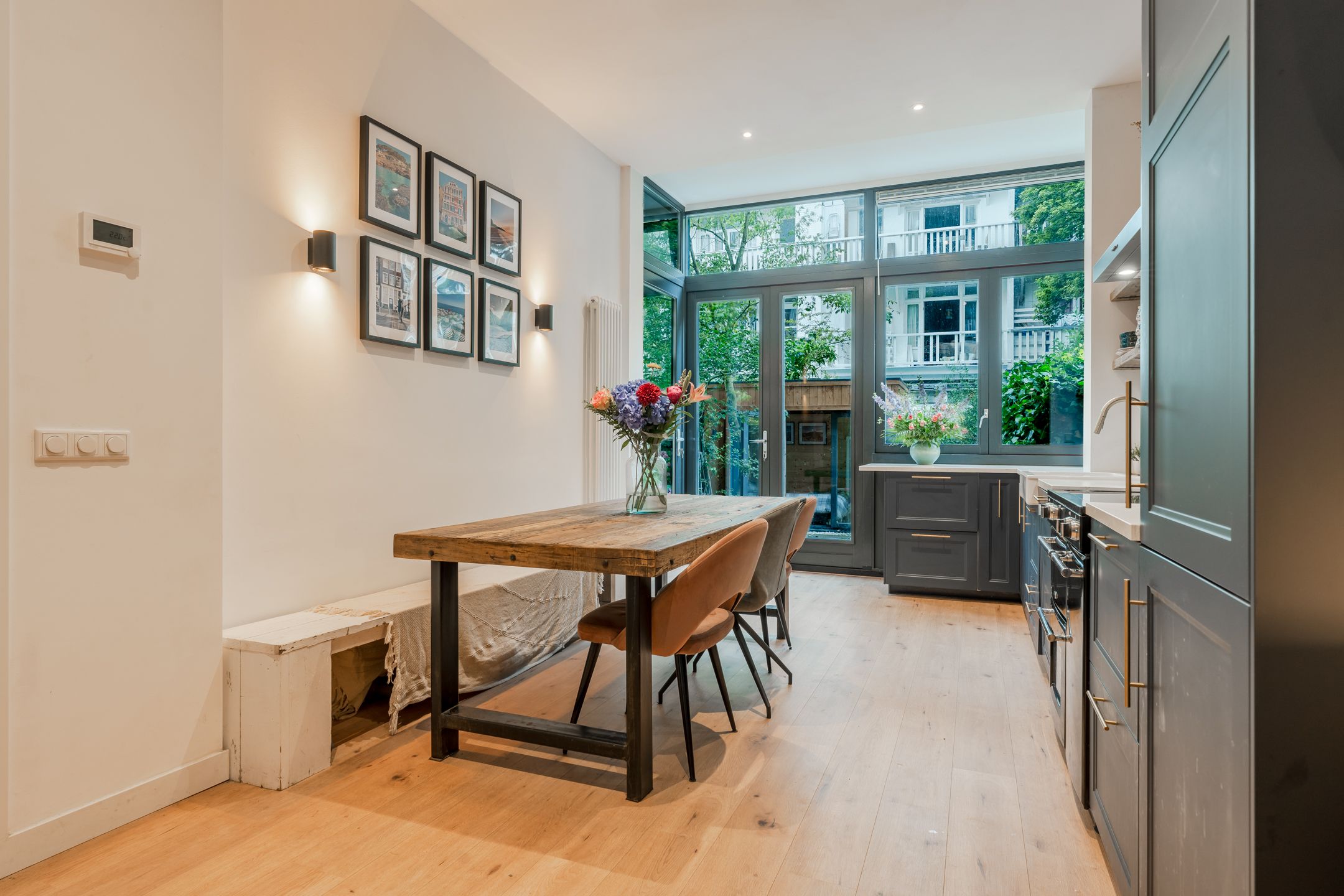 Foto 12 van Brederodestraat 38-H