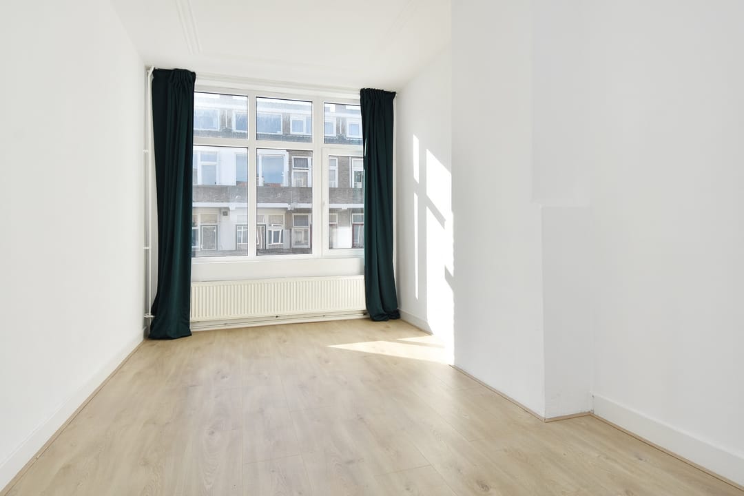 Photo 7 of Rhenenstraat 120