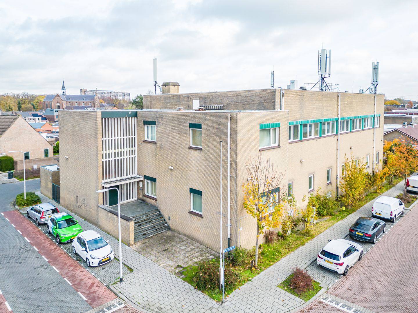 View photo 5 of Offenbachstraat 150