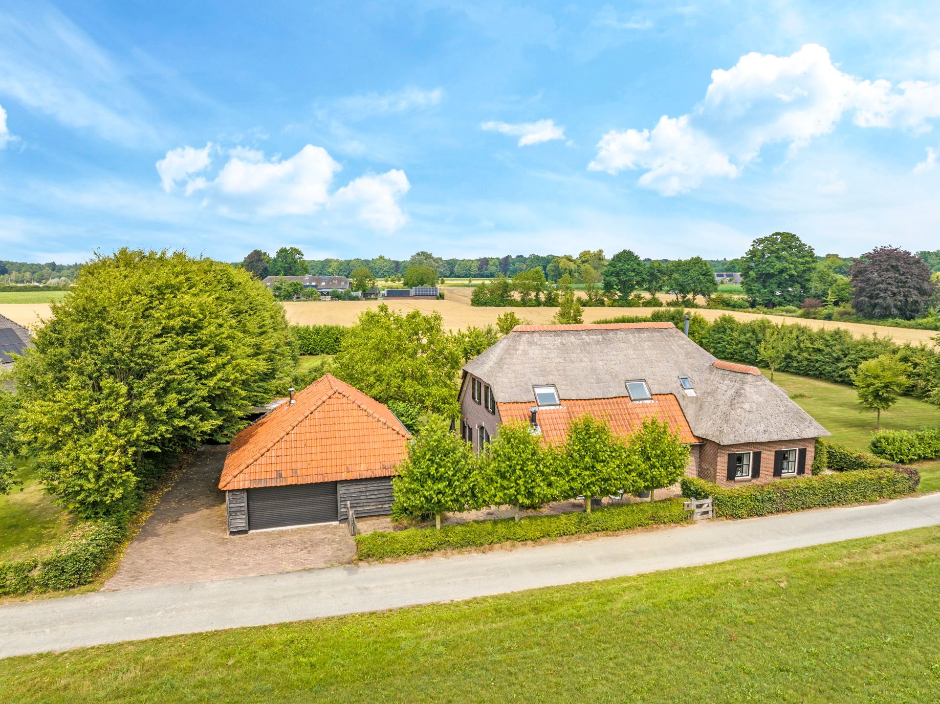 Photo 3 of Groeneweg 8