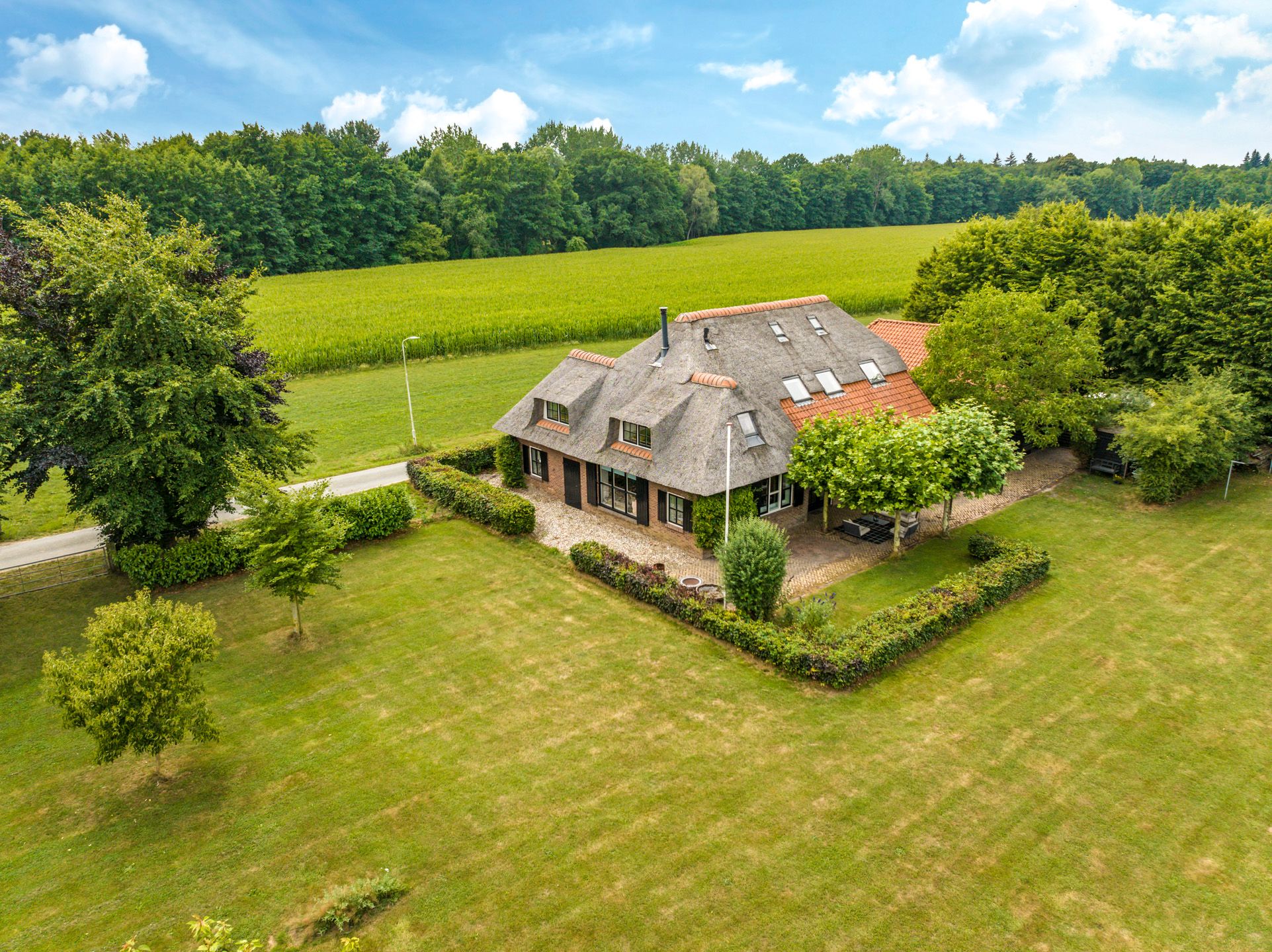 Photo 66 of Groeneweg 8