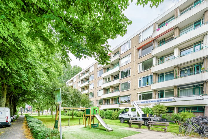 Foto 1 van Burgemeester Caan van Necklaan 564