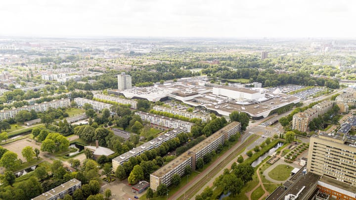 Foto 22 van Burgemeester Caan van Necklaan 564