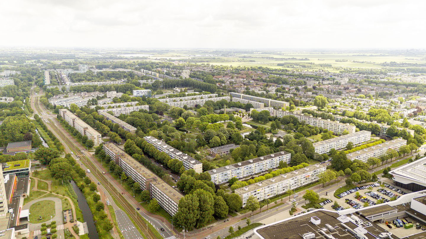 Foto 25 van Burgemeester Caan van Necklaan 564