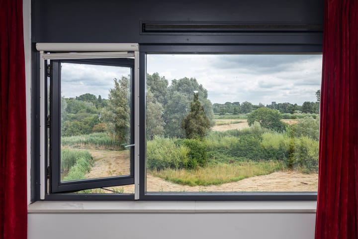 Foto 26 van Waterbiesweg 56