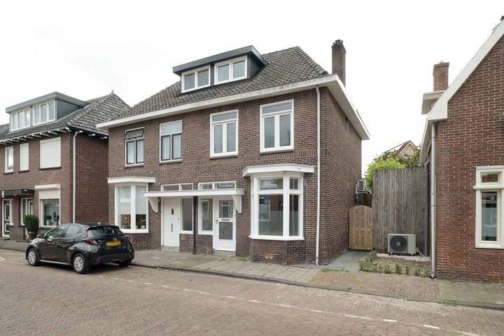 Foto 4 van Velveweg 10