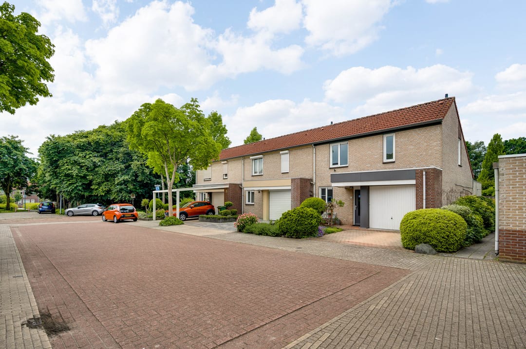 Photo 1 of Scheerderstraat 17