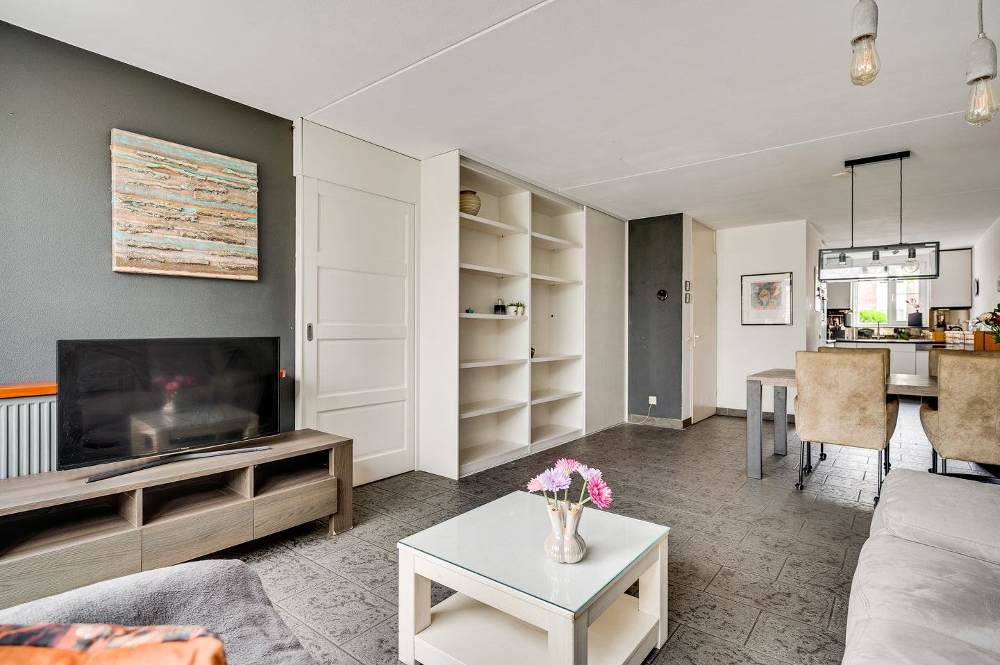 Photo 4 of Scheerderstraat 17