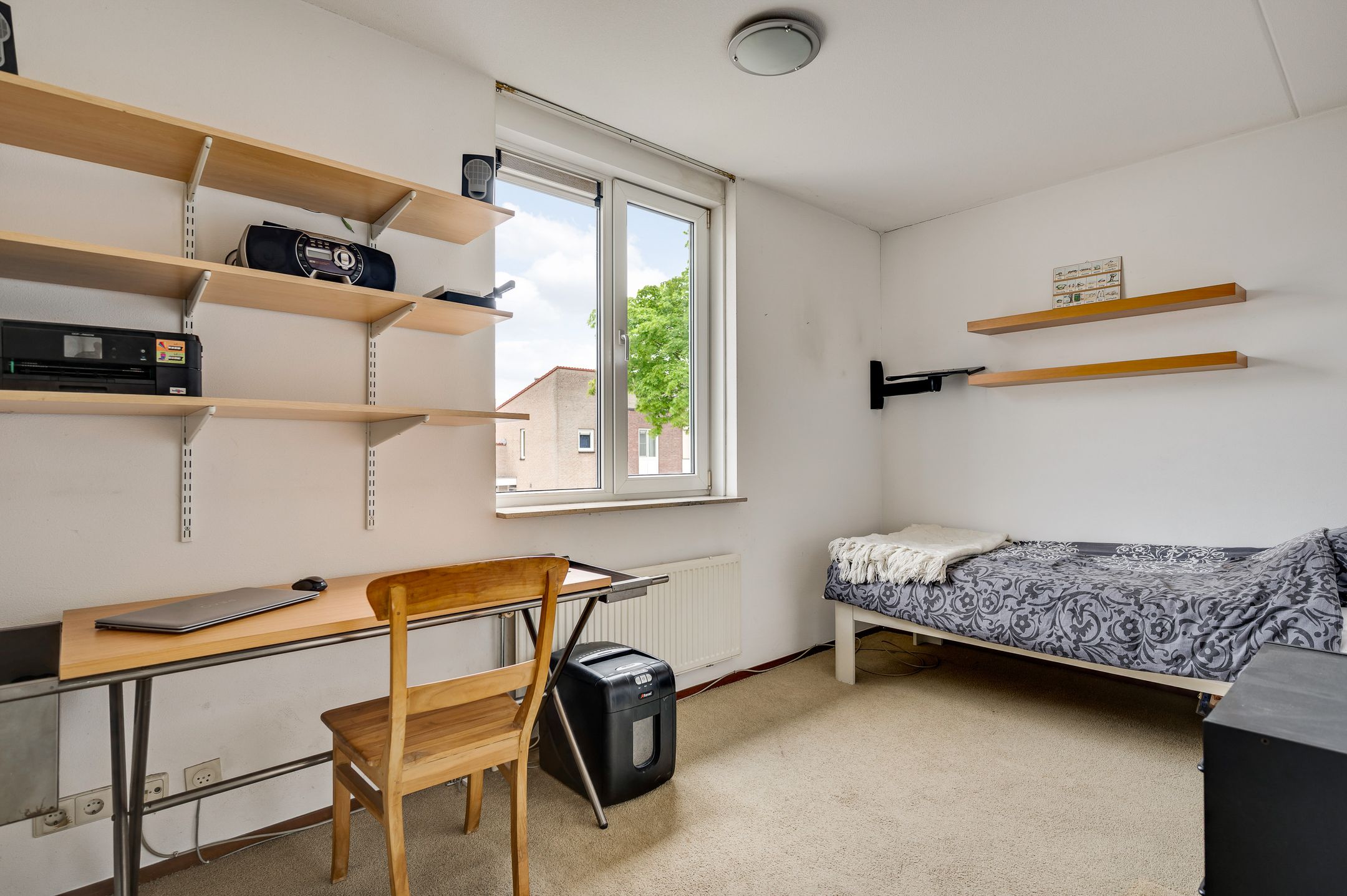 Photo 15 of Scheerderstraat 17