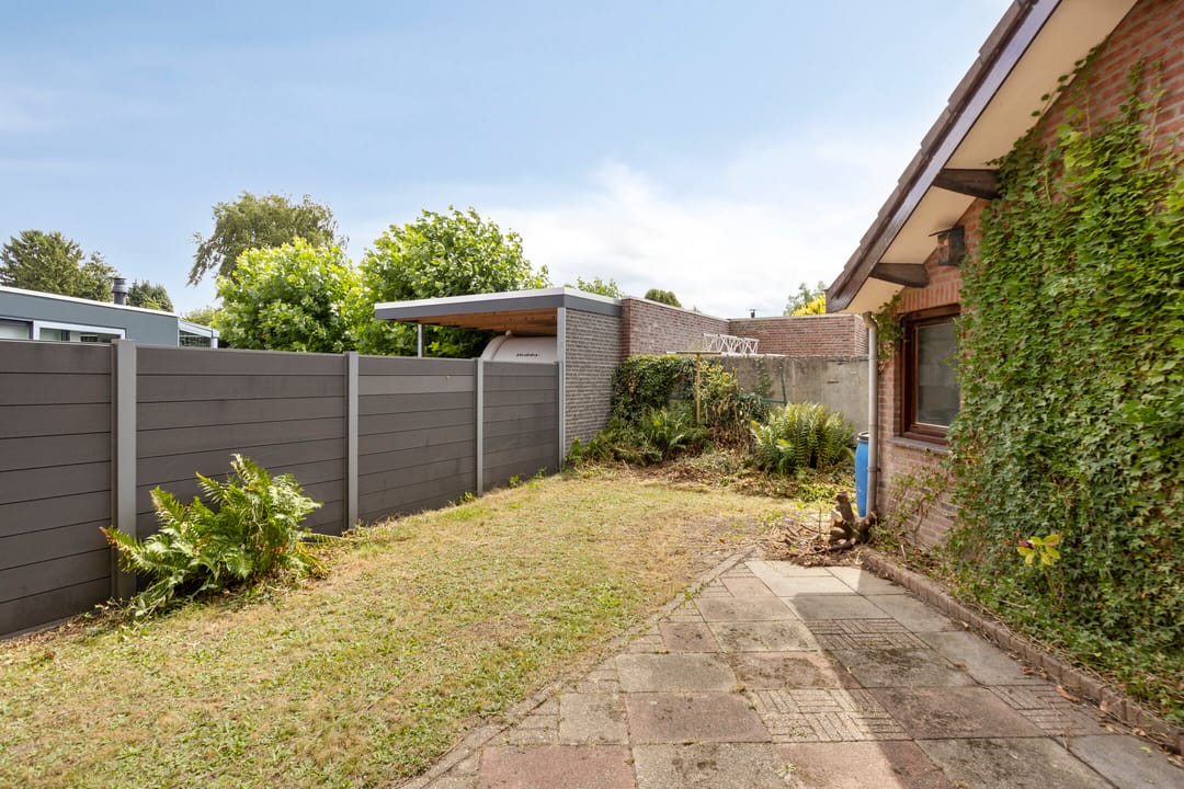 Foto 31 van Brederodestraat 1