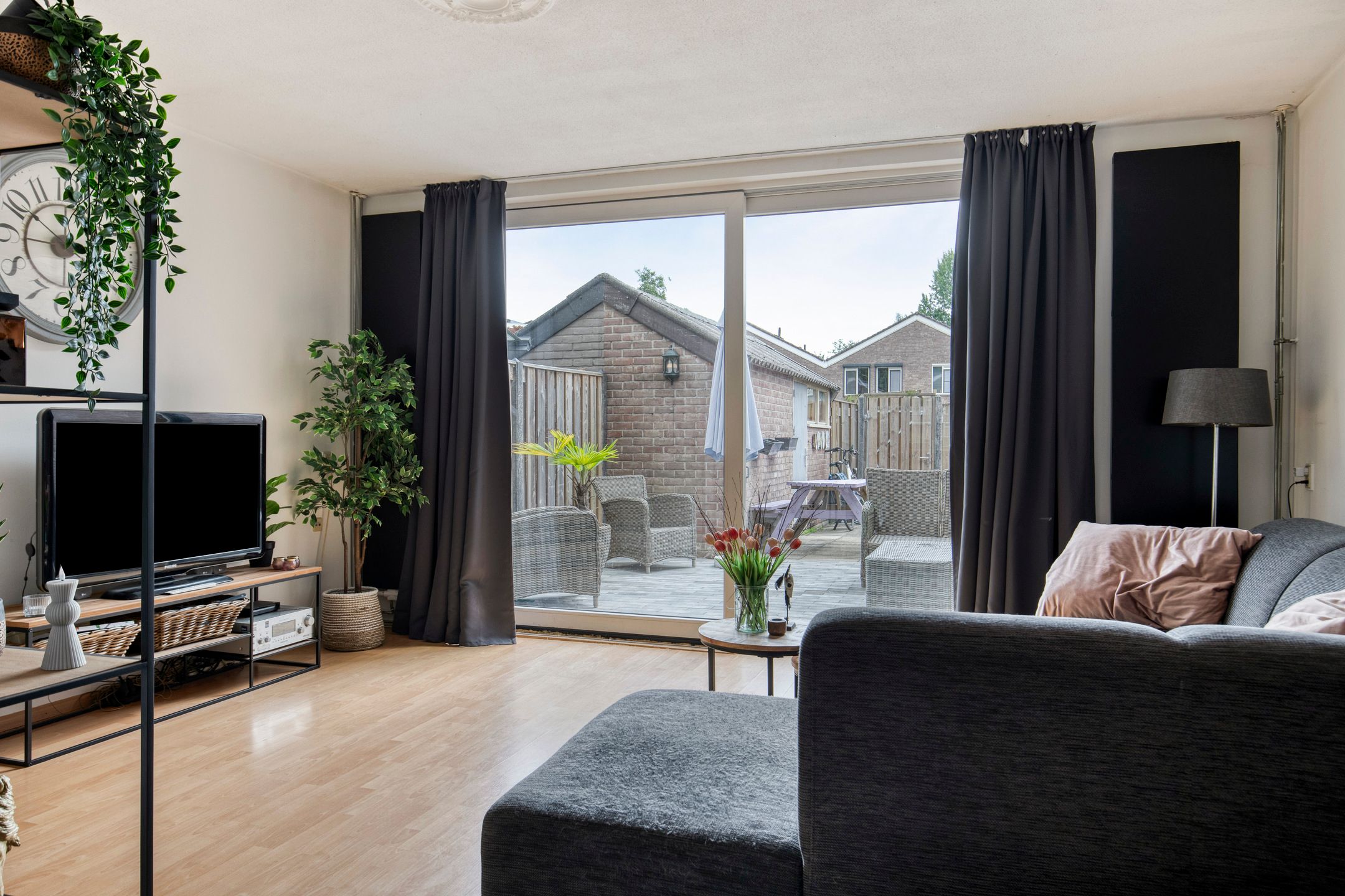 Photo 6 of Zevenoord 106