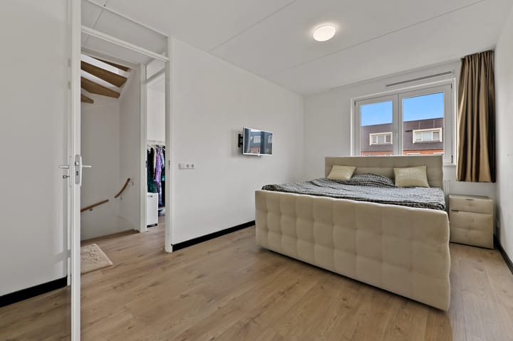 Photo 25 of Ossenisseweg 59