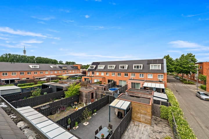 Photo 37 of Ossenisseweg 59