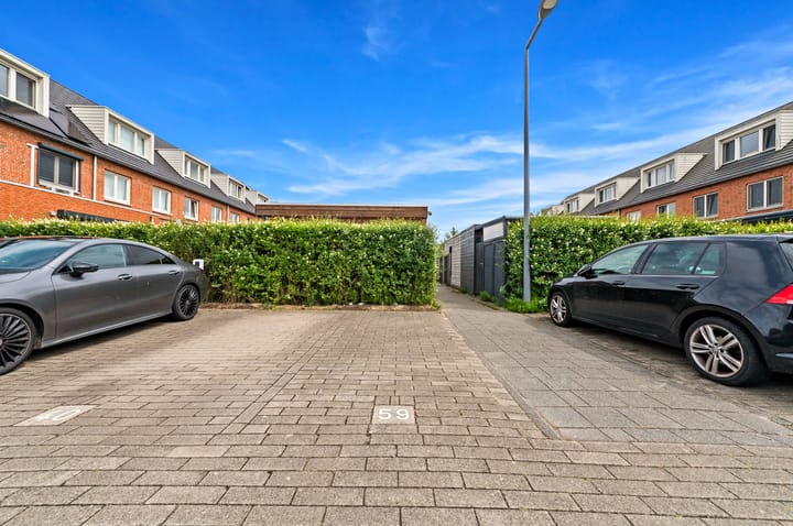 Photo 39 of Ossenisseweg 59