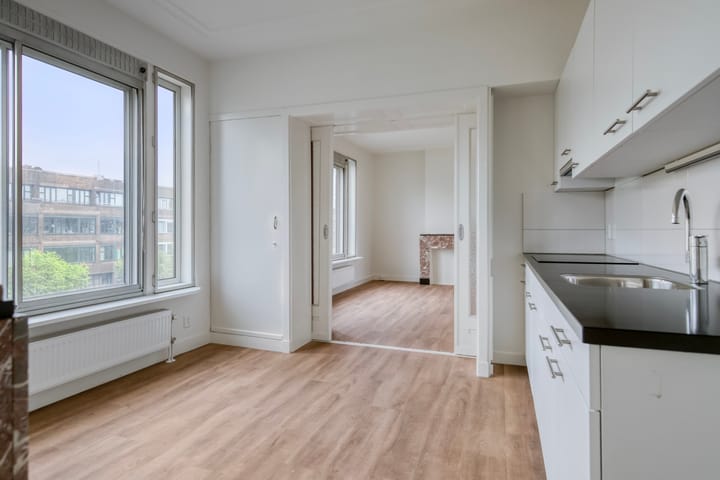 Photo 4 of Schieweg 132-B03