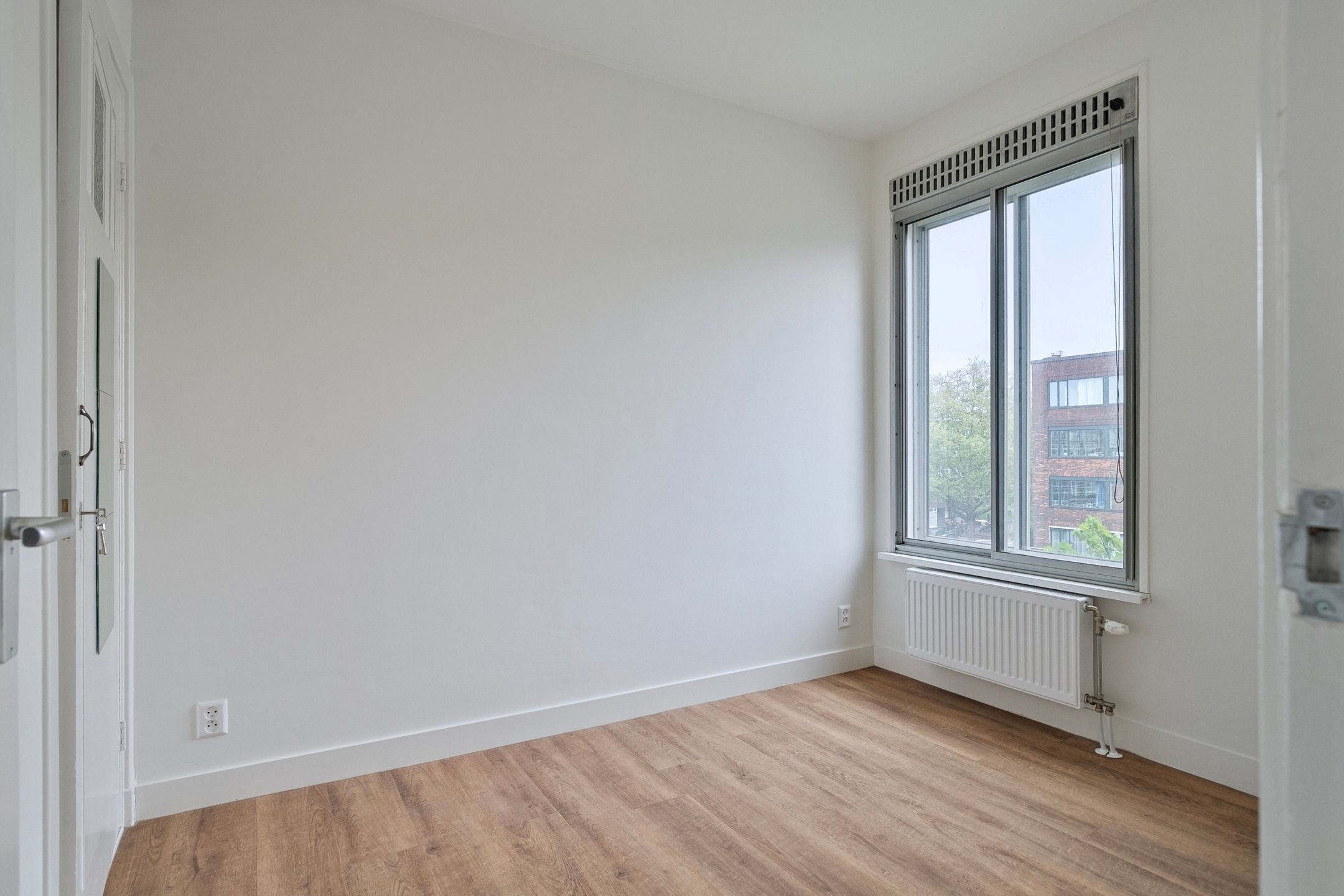 Foto 12 van Schieweg 132-B03