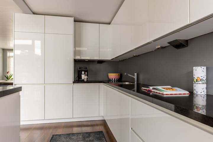 Foto 4 van v d Meerweg 10-A