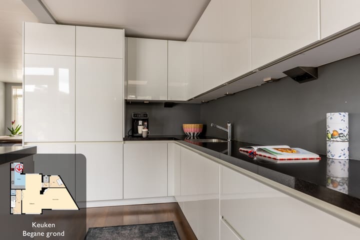 Foto 16 van v d Meerweg 10-A