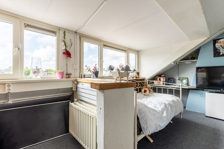 Foto 29 van v d Meerweg 10-A