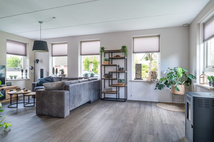 Foto 5 van Memerdastate 17