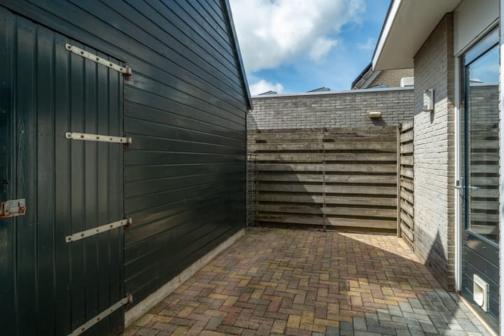 Foto 42 van Memerdastate 17