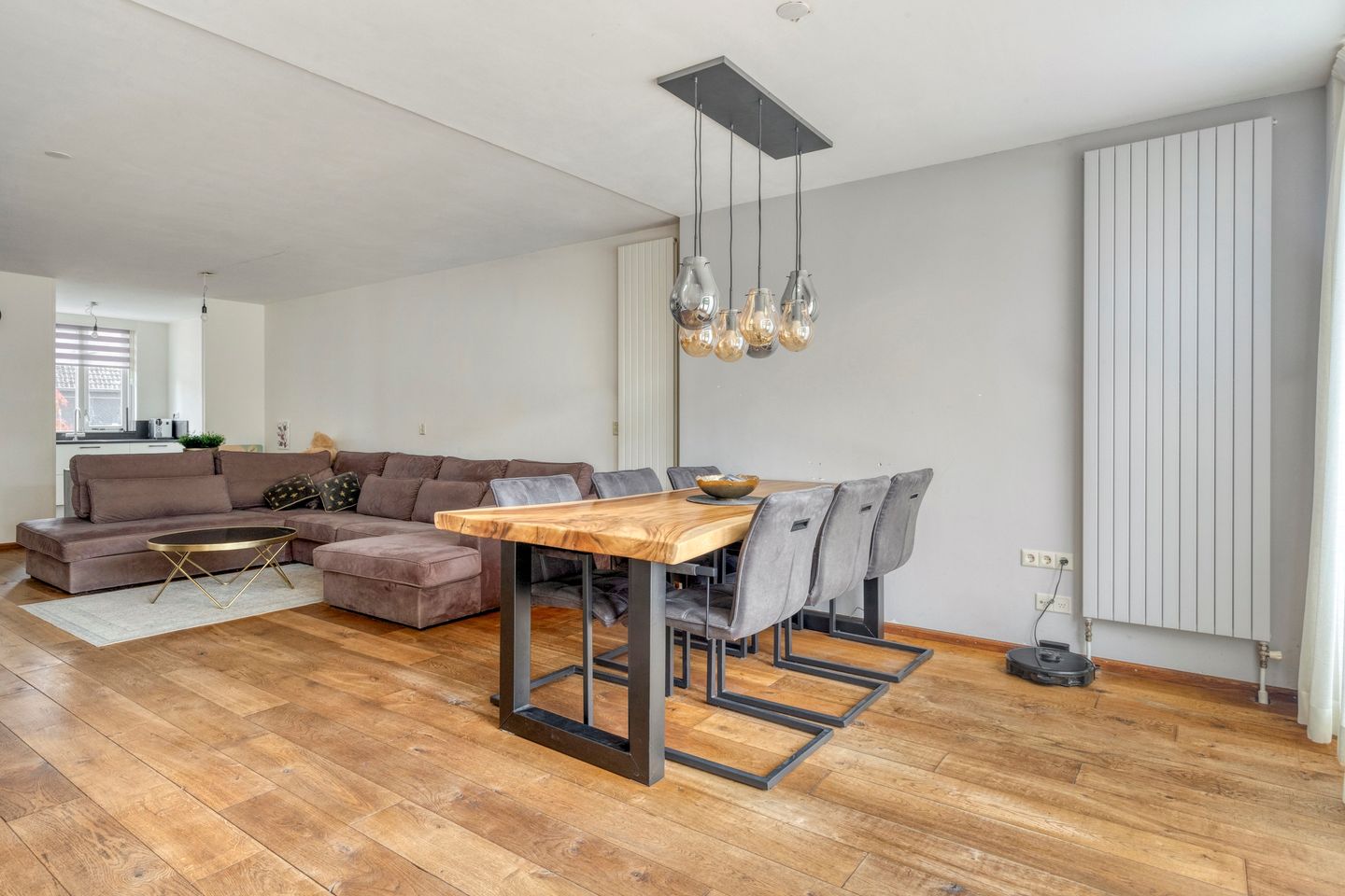 Foto 10 van van der Beekstraat 30