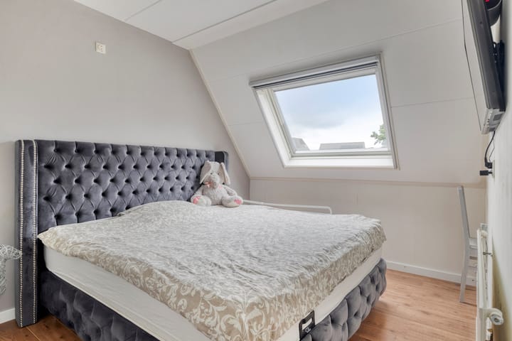 Foto 16 van van der Beekstraat 30