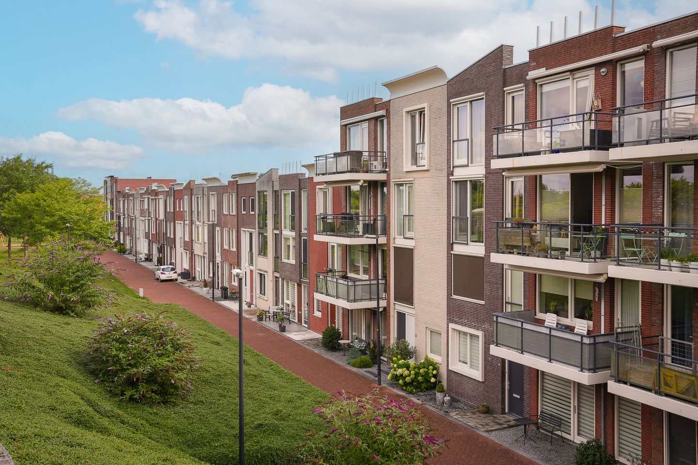 Foto 1 van Schullenhofstraat 70