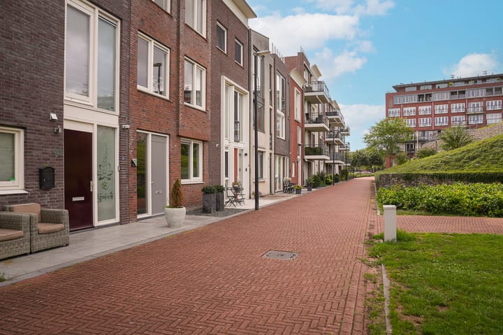 Foto 7 van Schullenhofstraat 70