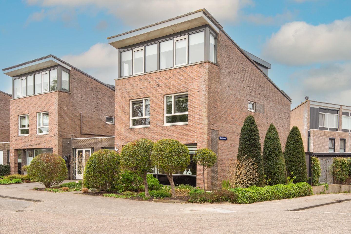 Photo 1 of Astrastraat 11