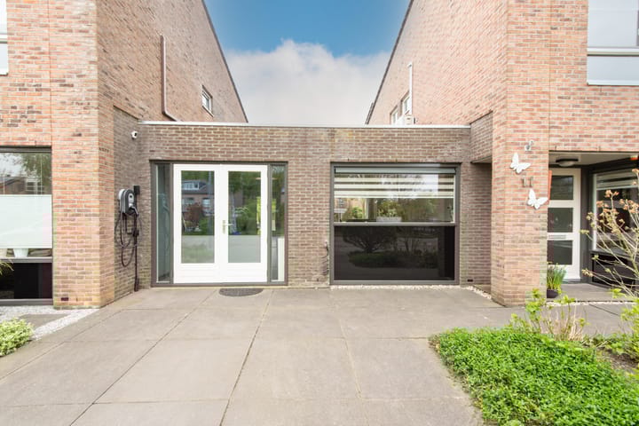 Foto 47 van Astrastraat 11