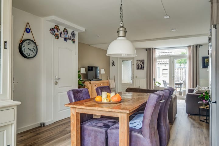 Photo 17 of Kruiszwin 2331