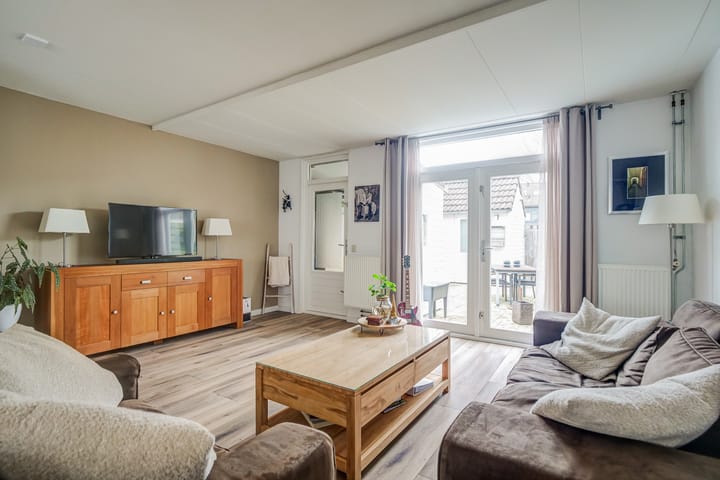 Photo 20 of Kruiszwin 2331