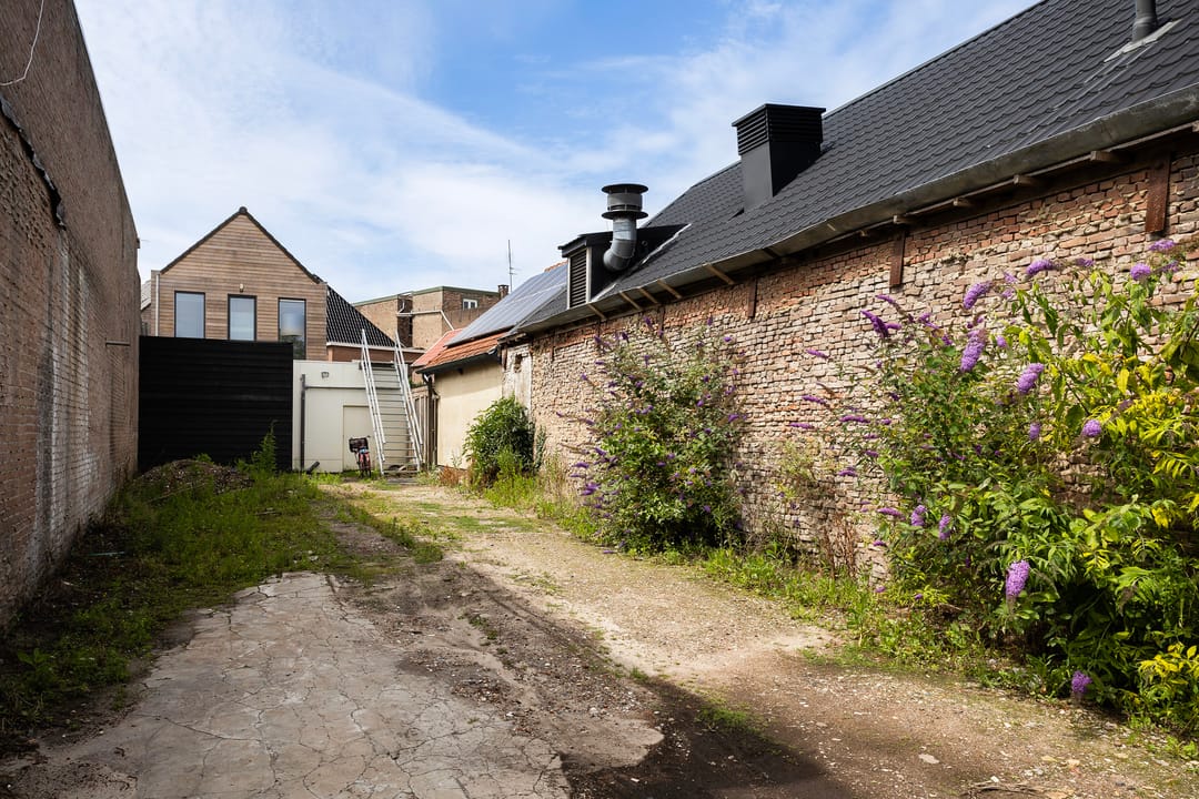 Foto 23 van Weeshuisstraat