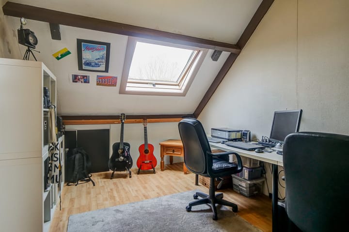 Photo 34 of Kruiszwin 2331