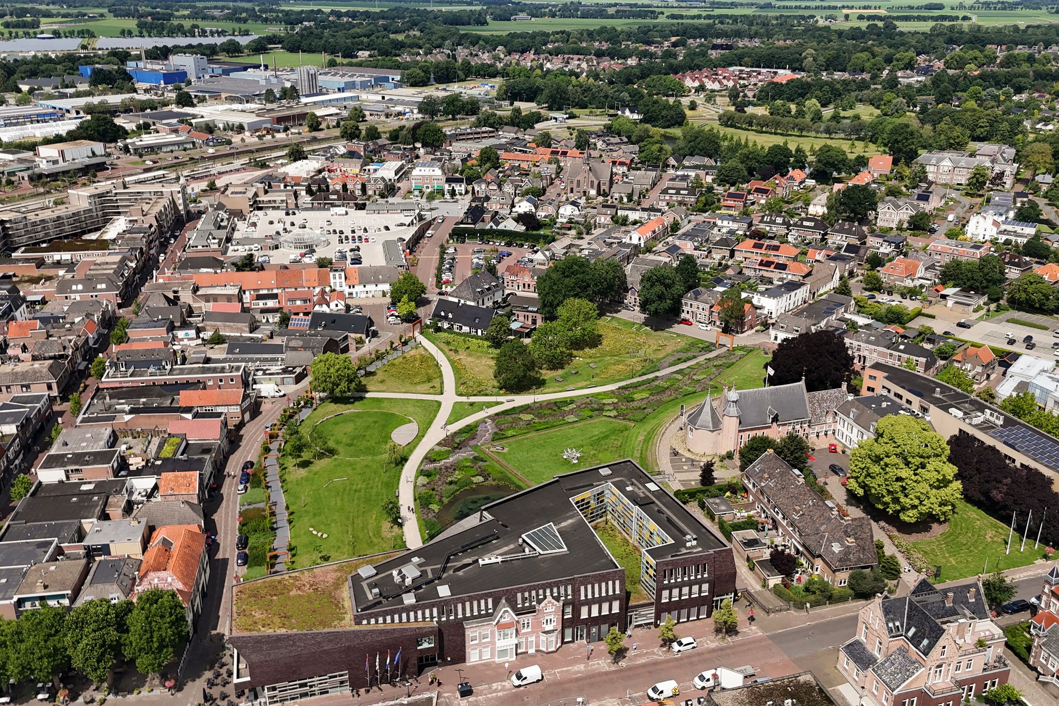 Foto 36 van Weeshuisstraat