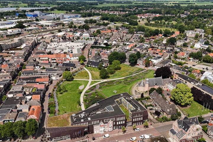 Foto 36 van Weeshuisstraat