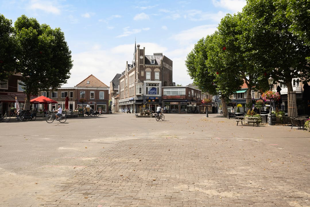 Foto 43 van Weeshuisstraat