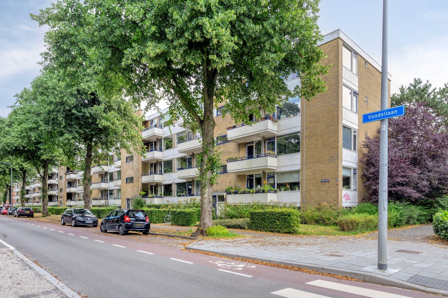 Foto 1 van Vondellaan 310