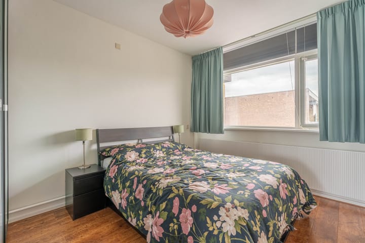 Photo 11 of Oegstgeesterweg 114