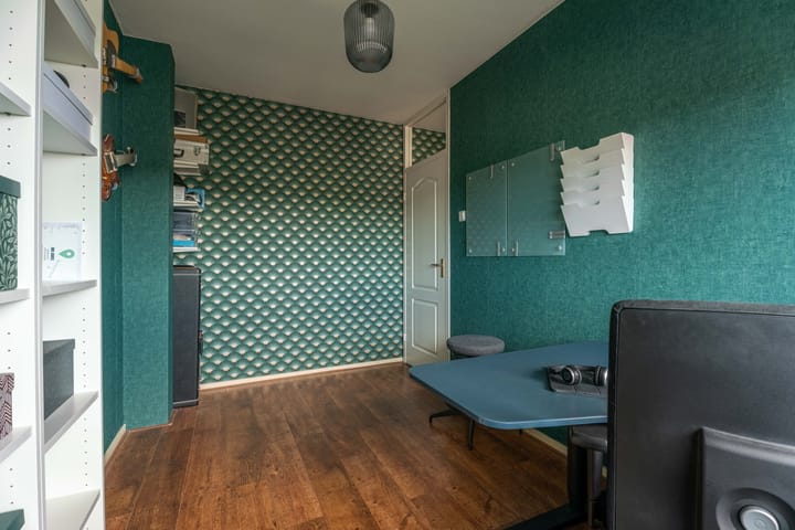 Photo 14 of Oegstgeesterweg 114