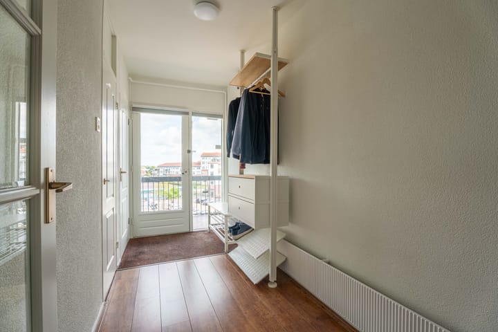 Photo 18 of Oegstgeesterweg 114